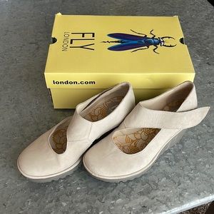 New Fly London wedges size 39